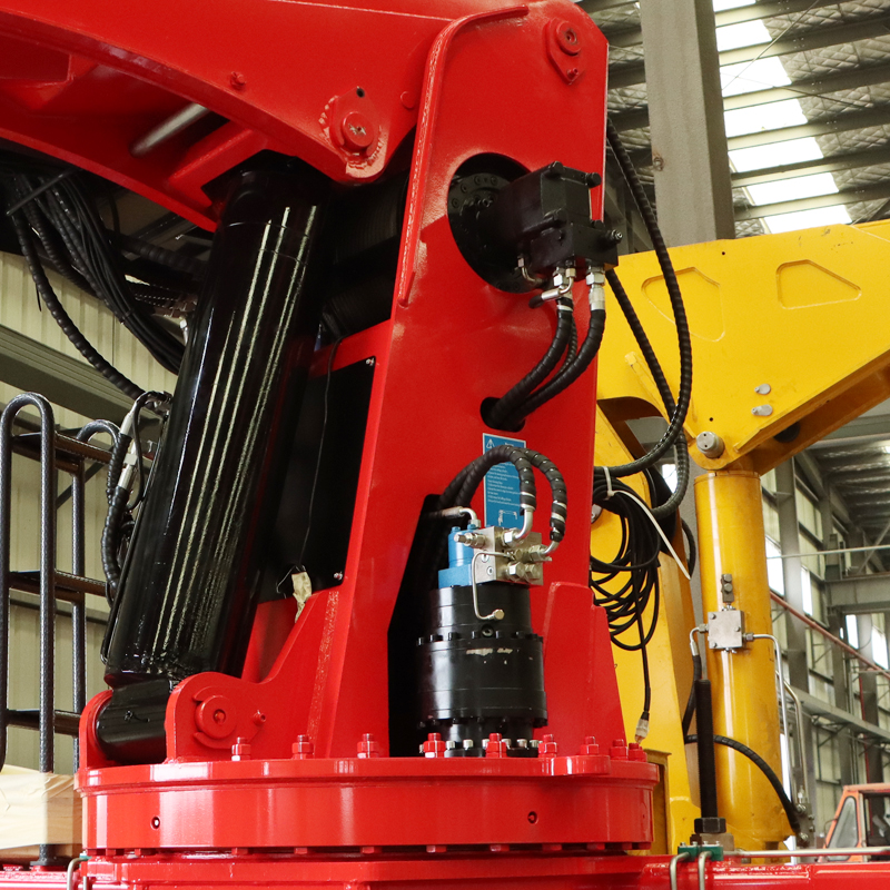 bob-lift-telescopic-boom-crane 4